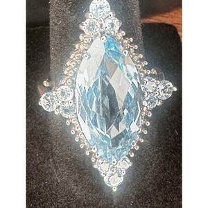 Gorgeous Sterling Silver Blue Topaz Statement Ring Size 7